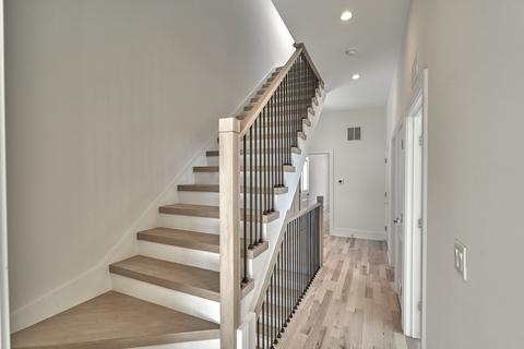 742 E 44th St, Chicago, IL 60653 photo 16