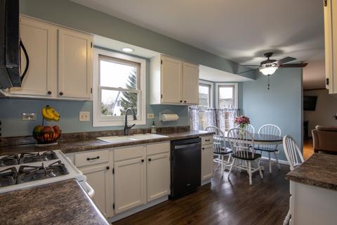 619 Chatham Cir, Algonquin, IL 60102 photo 14