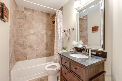 1102 Sumner Cir, Gurnee, IL 60031 photo 20