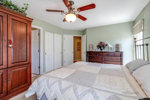 1102 Sumner Cir, Gurnee, IL 60031 photo 18