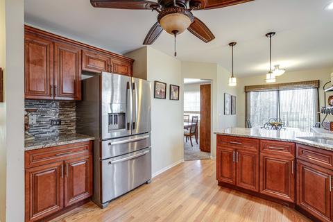 1102 Sumner Cir, Gurnee, IL 60031 photo 11