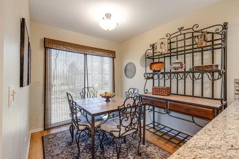 1102 Sumner Cir, Gurnee, IL 60031 photo 13