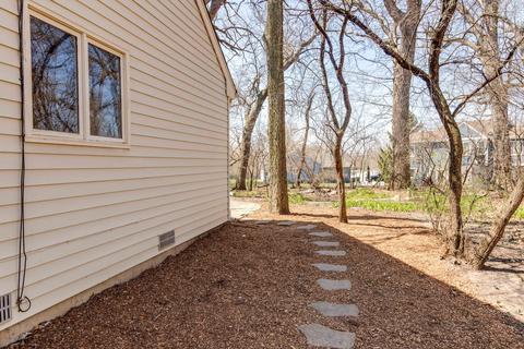 1102 Sumner Cir, Gurnee, IL 60031 photo 24