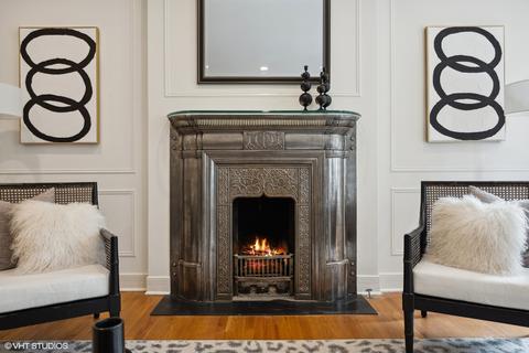 46 E Cedar St, Chicago, IL 60611 photo 8