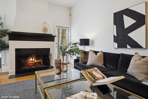 46 E Cedar St, Chicago, IL 60611 photo 22