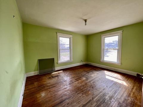 319 W 6th St, Dixon, IL 61021 photo 10