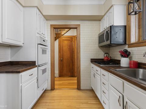 9811 S Hamilton Ave, Chicago, IL 60643 photo 9
