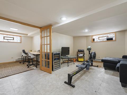 9811 S Hamilton Ave, Chicago, IL 60643 photo 12
