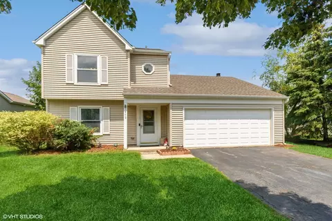 5148 Beechwood Ave, Gurnee, IL 60031