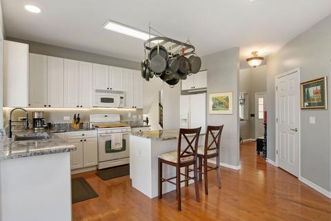 28775 Pilgrims Pass, Lakemoor, IL 60051 photo 10