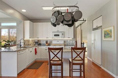 28775 Pilgrims Pass, Lakemoor, IL 60051 photo 9