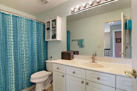 28775 Pilgrims Pass, Lakemoor, IL 60051 photo 20