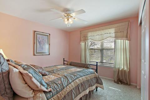 28775 Pilgrims Pass, Lakemoor, IL 60051 photo 19