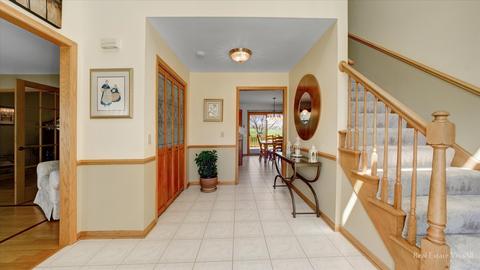 1808 Edgewood Dr, Algonquin, IL 60102 photo 4