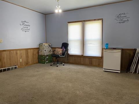 414 E Chester St, Cabery, IL 60919 photo 13