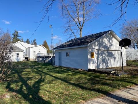 414 E Chester St, Cabery, IL 60919 photo 9