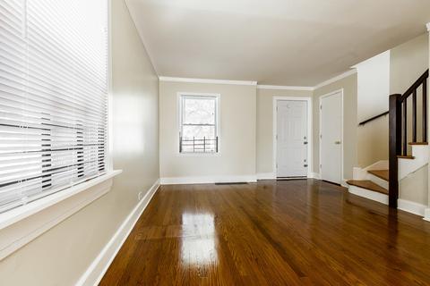 701 E 105th Pl, Chicago, IL 60628 photo 5
