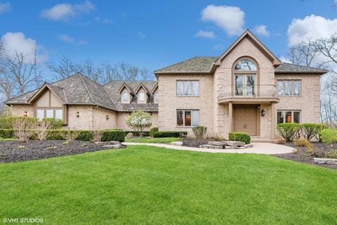 21249 W Andover Dr, Mundelein, IL 60060