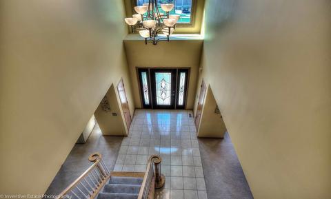 12907 Barrow Ln, Plainfield, IL 60585 photo 2