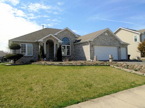1750 Knights Ln, Rochelle, IL 61068