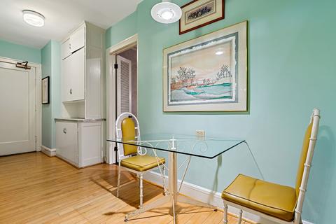 5555 S Everett Ave #D-4, Chicago, IL 60637 photo 16
