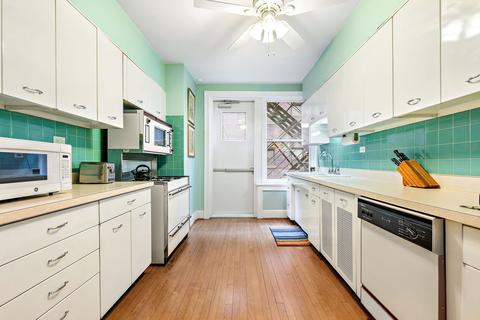 5555 S Everett Ave #D-4, Chicago, IL 60637 photo 19