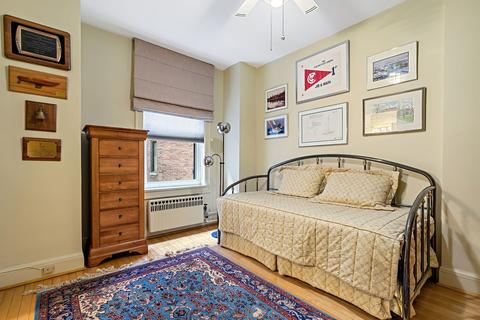 5555 S Everett Ave #D-4, Chicago, IL 60637 photo 13