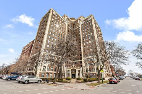 5555 S Everett Ave #D-4, Chicago, IL 60637 photo 1