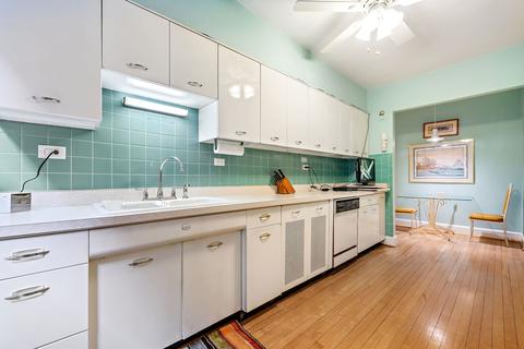 5555 S Everett Ave #D-4, Chicago, IL 60637 photo 17