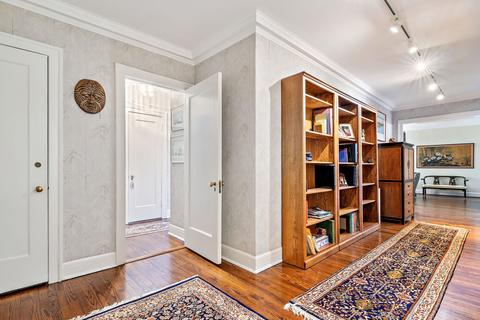 5555 S Everett Ave #D-4, Chicago, IL 60637 photo 4