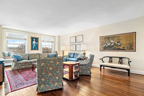 5555 S Everett Ave #D-4, Chicago, IL 60637 photo 6