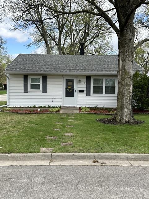 2 Wach Dr, Bloomington, IL 61701 photo 1