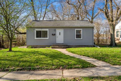 3204 Parkside Ave, Rockford, IL 61101