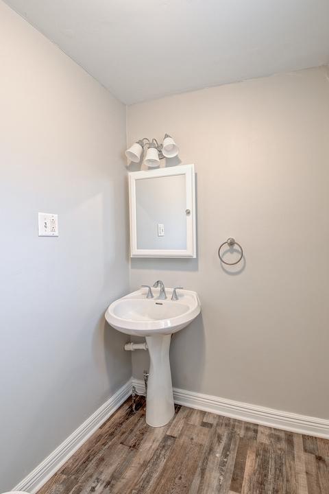 322 Dwight St, Elgin, IL 60120 photo 9