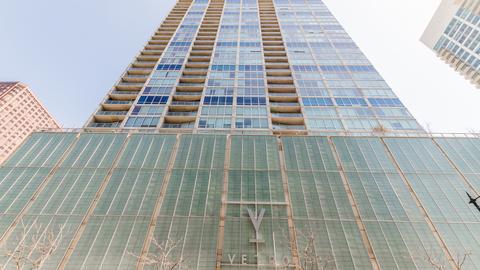 611 S Wells St #1703, Chicago, IL 60607