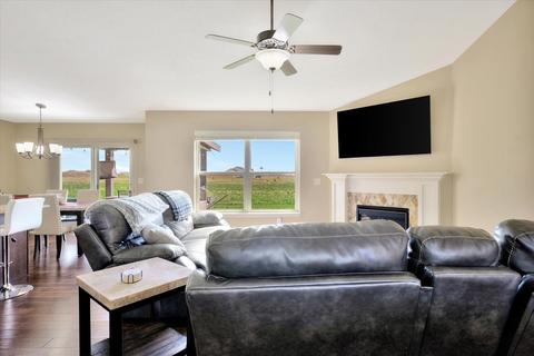 2755 Sedona Dr, Normal, IL 61761 photo 5
