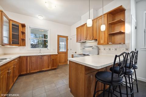 1031 E 49th St, Chicago, IL 60615 photo 9