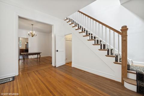 1031 E 49th St, Chicago, IL 60615 photo 5