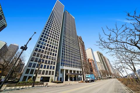 1110 N Lake Shore Dr #7S, Chicago, IL 60611