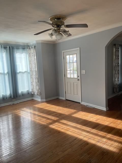 373 Jay St, Elgin, IL 60120 photo 7