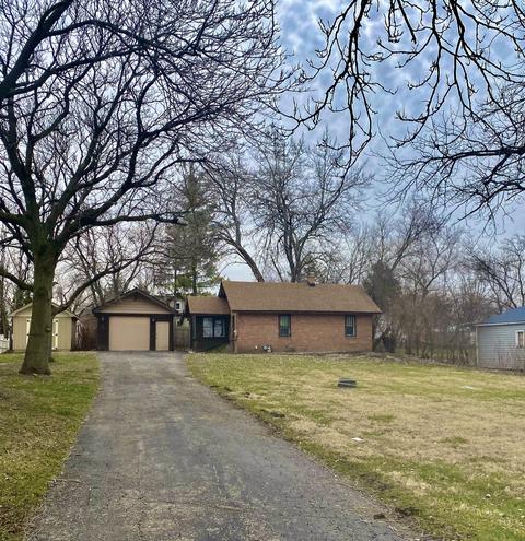 407 W Harding Rd, Lombard, IL 60148