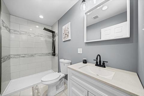 60 E 103rd Pl, Chicago, IL 60628 photo 13