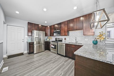 60 E 103rd Pl, Chicago, IL 60628 photo 12