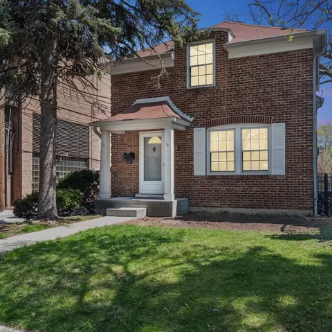 5943 N Central Park Ave, Chicago, IL 60659