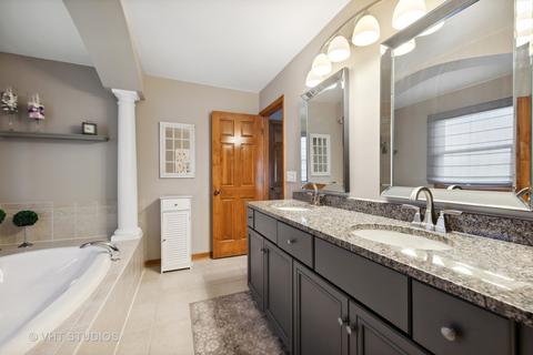 13046 Skyline Dr, Plainfield, IL 60585 photo 22