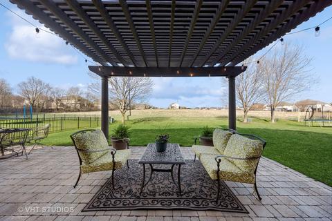 13046 Skyline Dr, Plainfield, IL 60585 photo 4