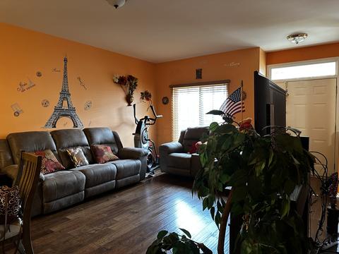 2255 Reflections Dr, Aurora, IL 60502 photo 3