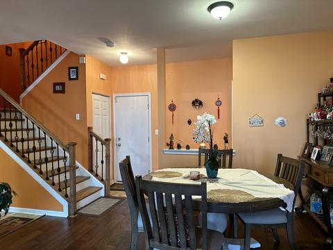 2255 Reflections Dr, Aurora, IL 60502 photo 4