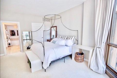 21 E Huron St #1502, Chicago, IL 60611 photo 12