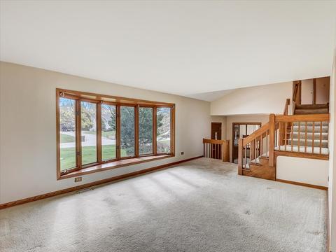 9 S732 William Dr, Burr Ridge, IL 60527 photo 2